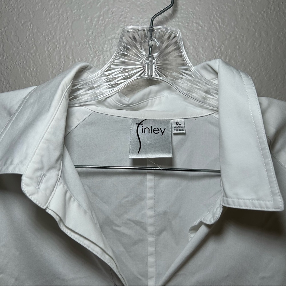 Finley Elegant White Button Down Blouse Women’s X… - image 4